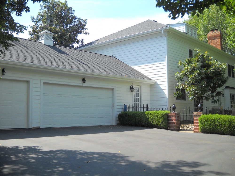 Photo By The Siding Company. Carr Residence