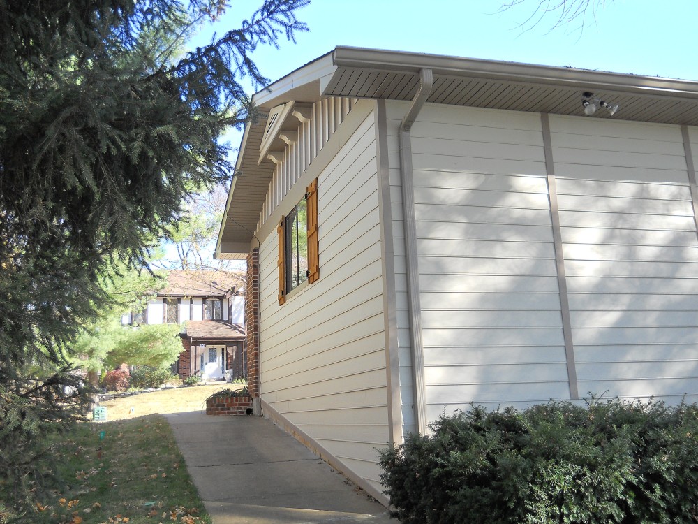 Photo By The Siding Company. Sheppard Residence