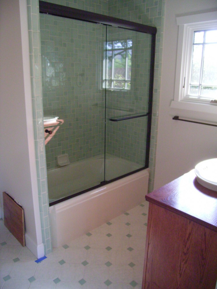 Photo By Crescenta Canada Tile. 