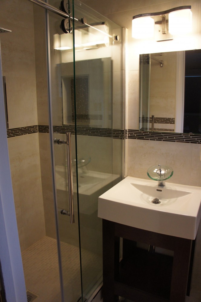 Photo By Siles Remodeling LLC. 