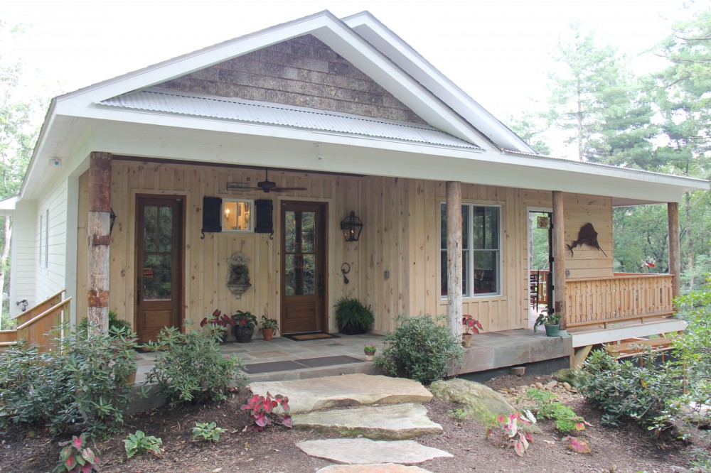 Photo By Addison Homes. Award-Winning Caesars Head Cabin