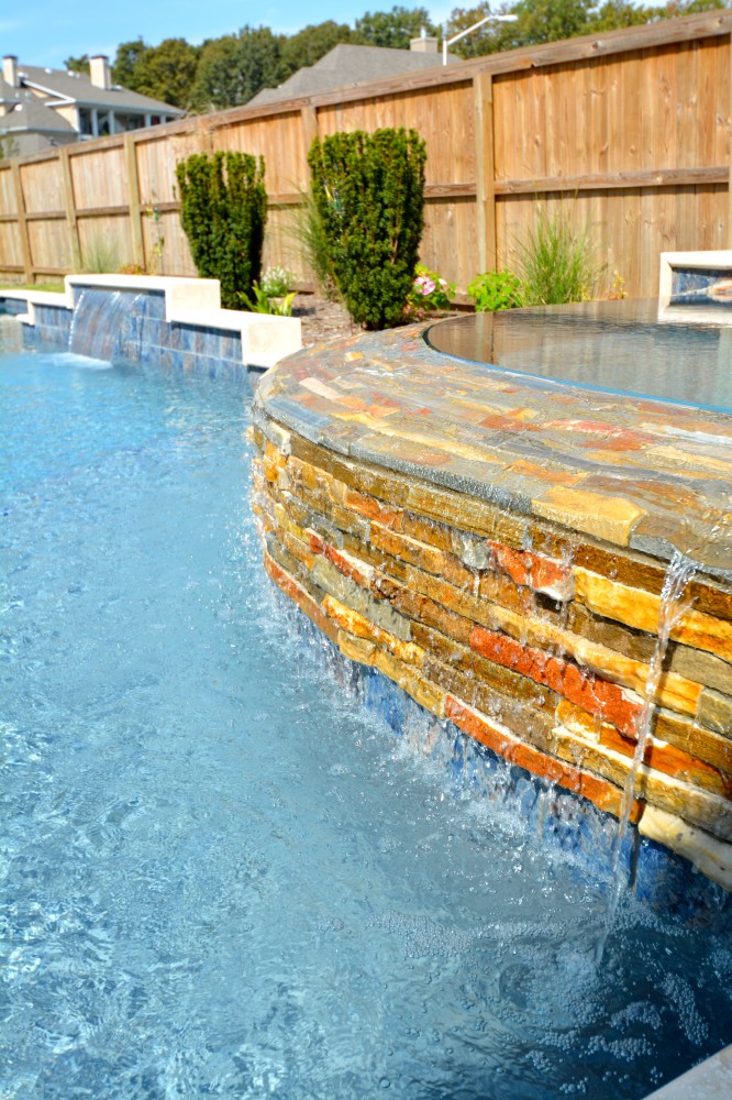 Photo By Parrot Bay Pools. Sparr Project