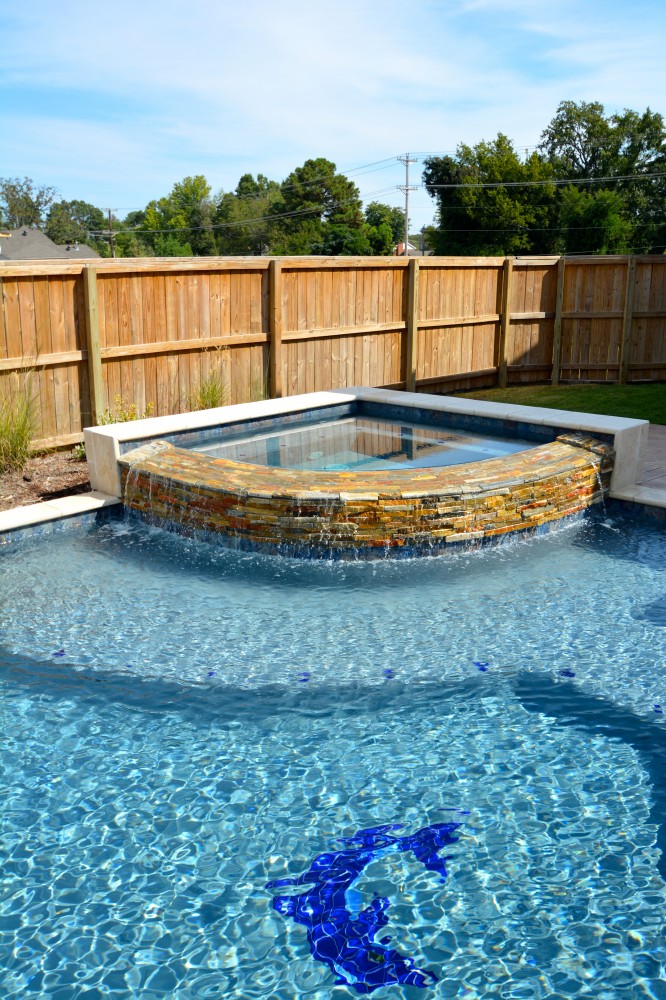 Photo By Parrot Bay Pools. Sparr Project