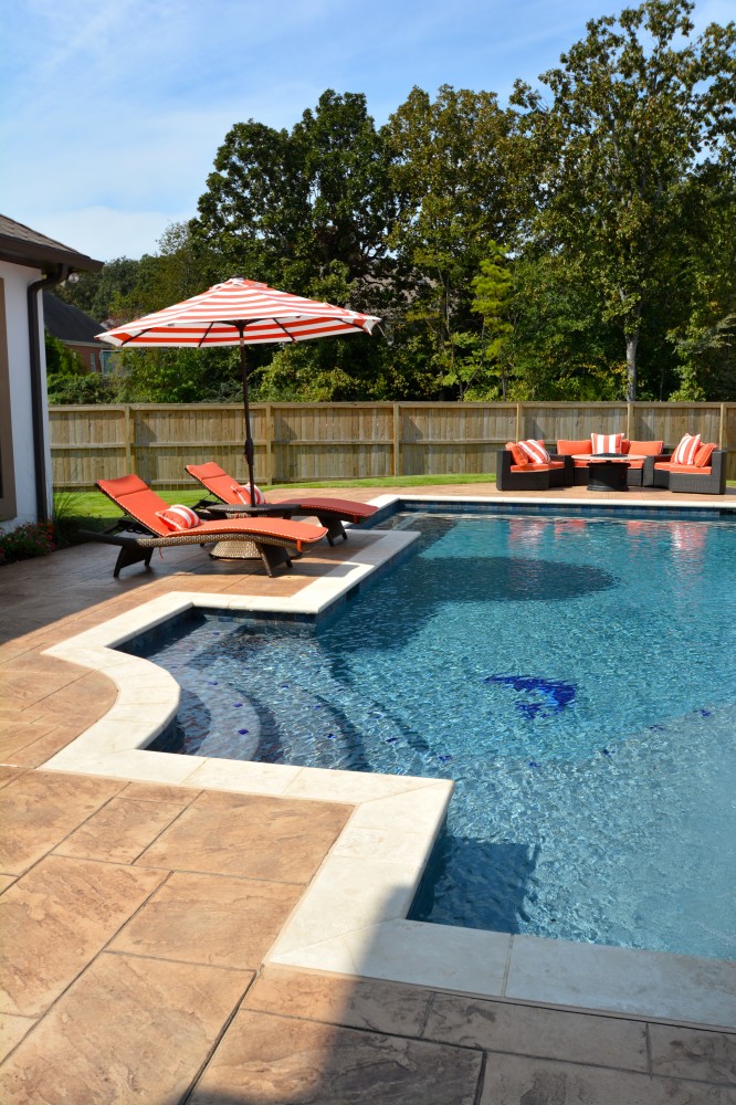 Photo By Parrot Bay Pools. Sparr Project