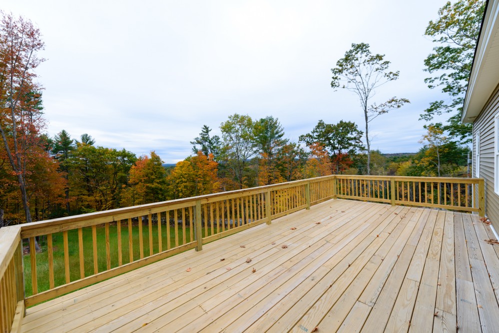 Photo By JAMBCO Construction. Contemporary Ranch