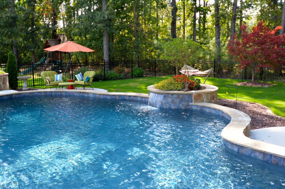Photo By Parrot Bay Pools. Hogue Project