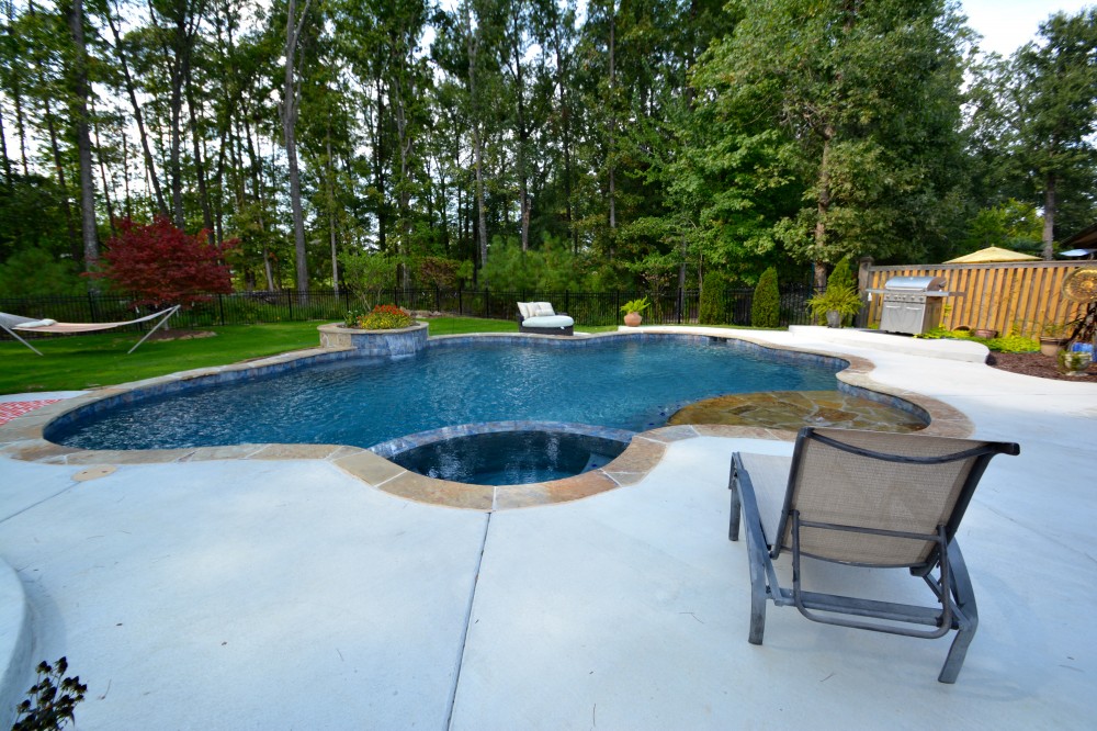 Photo By Parrot Bay Pools. Hogue Project