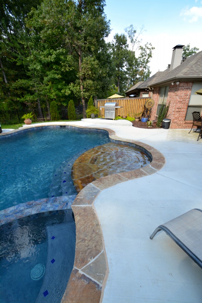 Photo By Parrot Bay Pools. Hogue Project