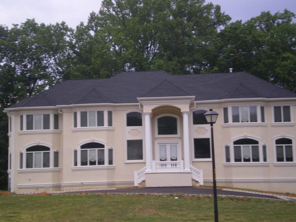 Photo By Majestic Exteriors LLC. 