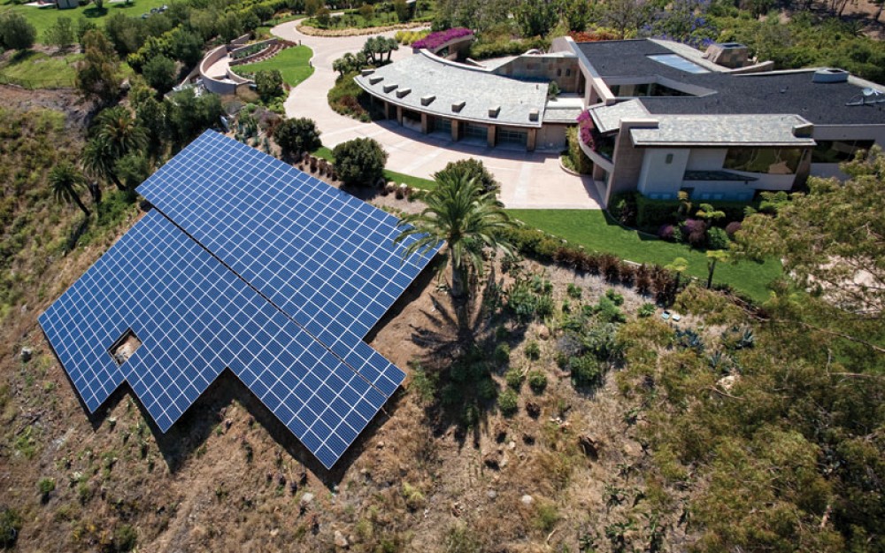 Photo By San Diego Solar Solutions . 