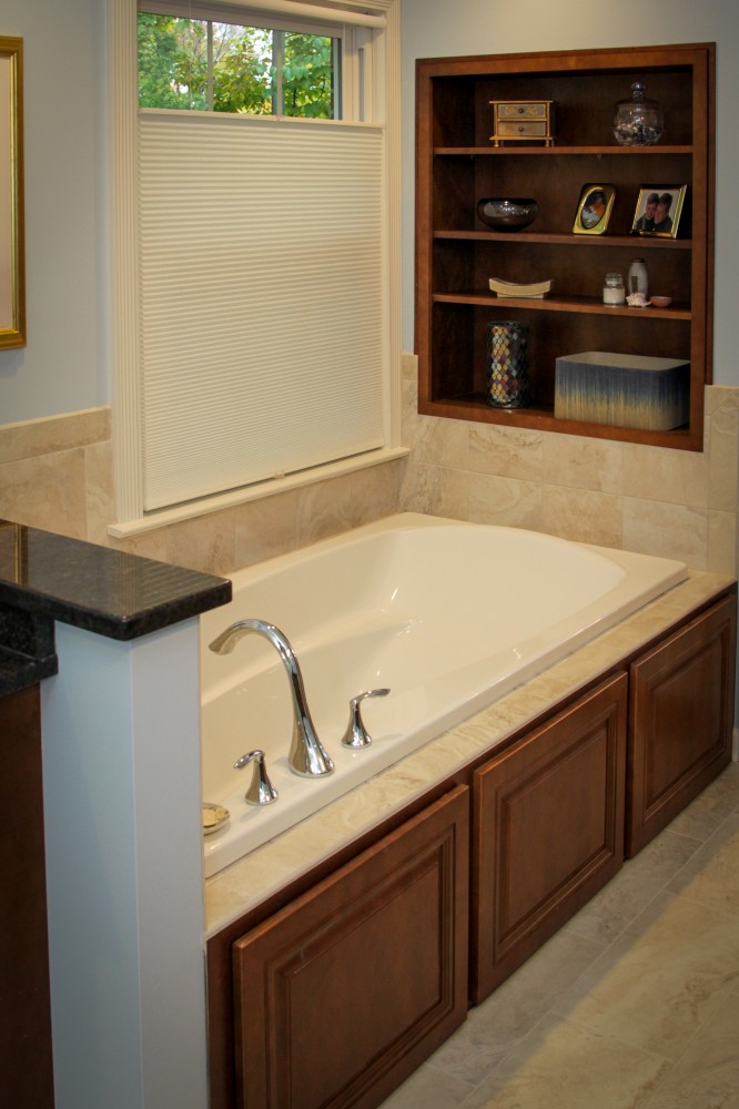 Photo By Gerome's Kitchen & Bath. Shaker Hts. OH Kitchen And Bathroom  Remodel