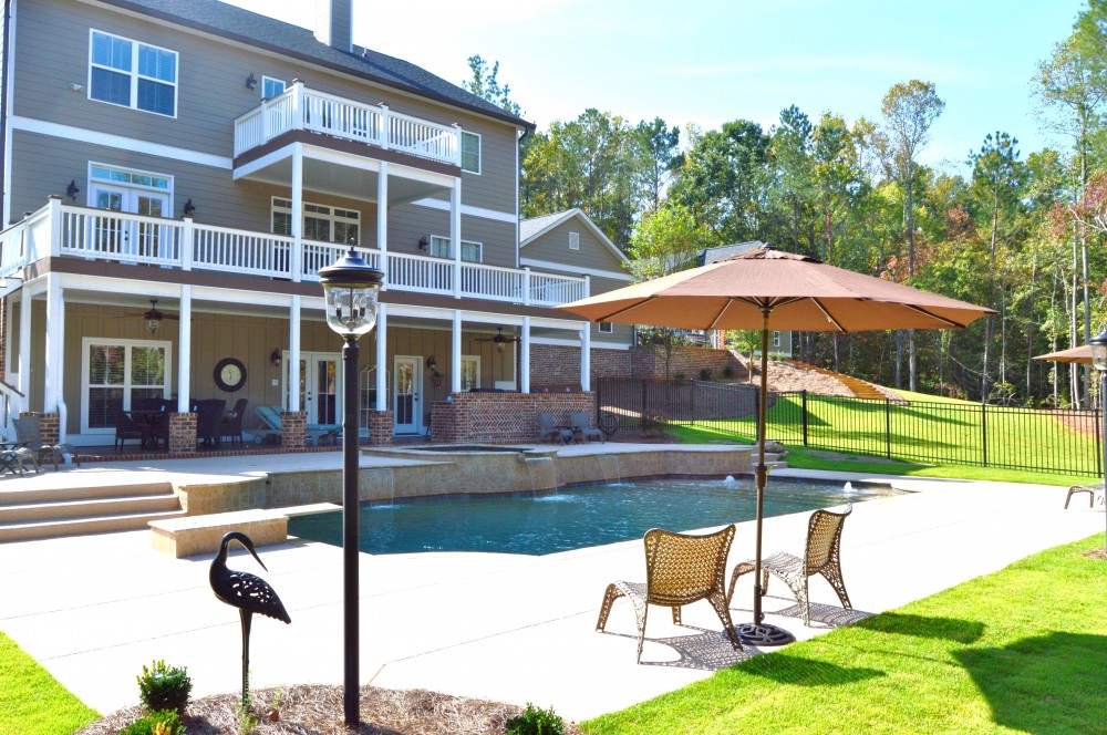 Photo By Hilltop Pools And Spas, Inc. 