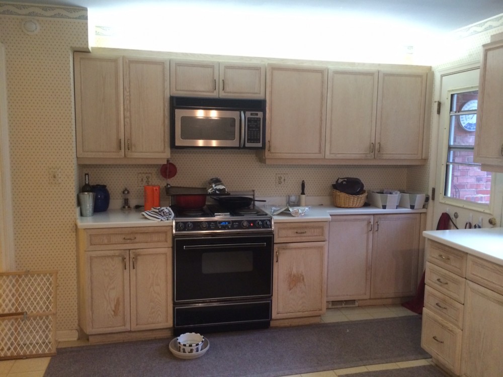Photo By Gerome's Kitchen & Bath. Shaker Hts. Kithcen Remodel