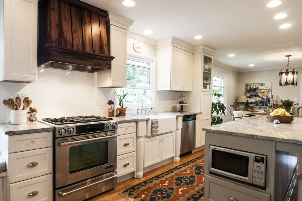 Photo By Renovations Group, Inc.. King Kitchen, Dining Room, And Laundry Room Remodel, Elm Grove WI