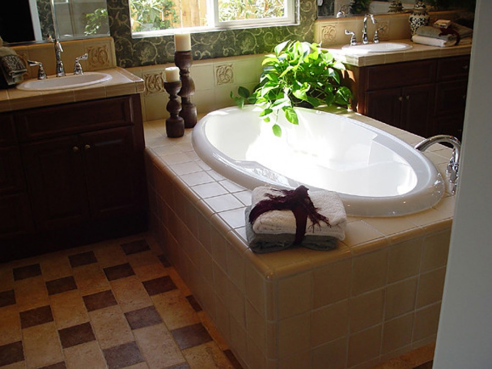 Photo By Unique Builders & Development, Inc.. Bathroom Remodeling Projects