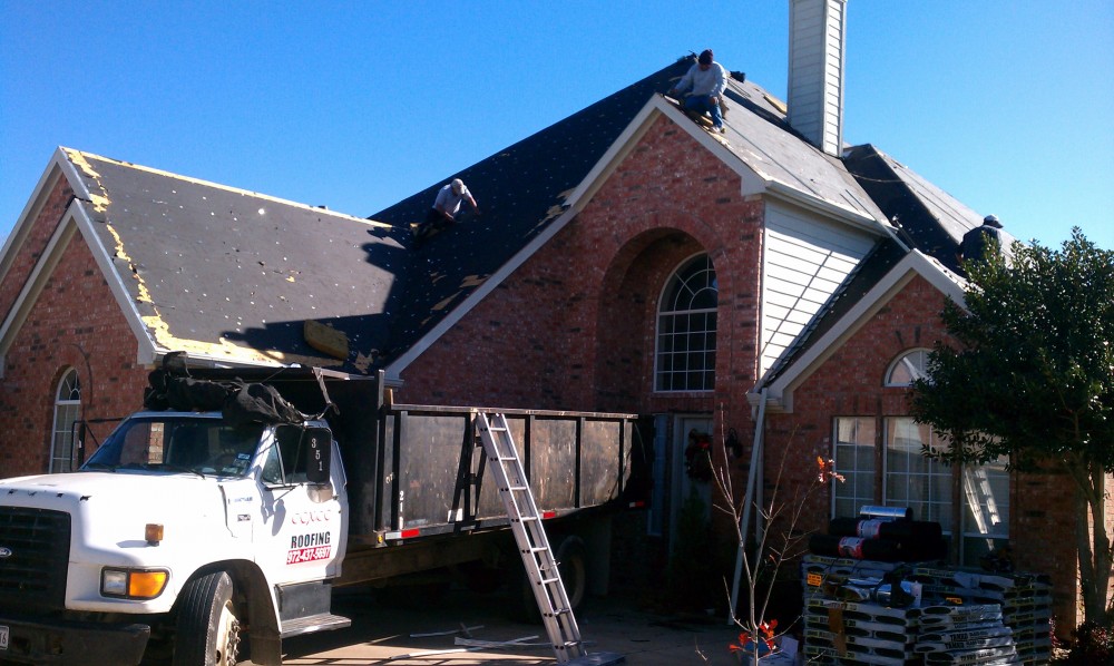 Photo By Coxco Roofing. 