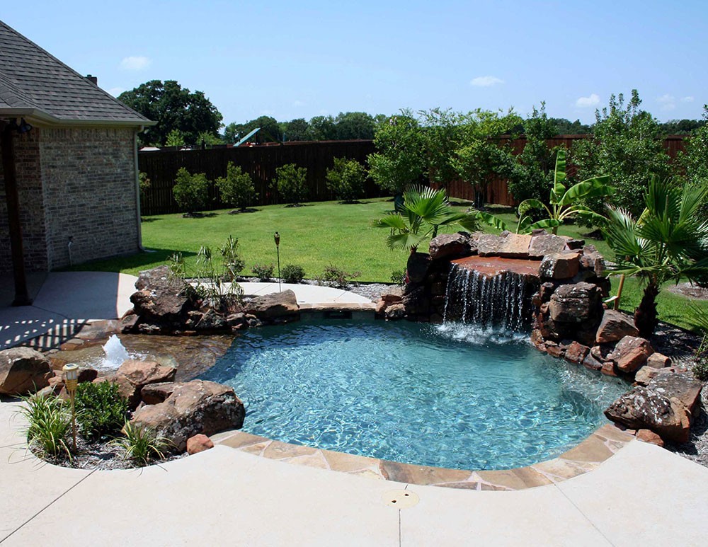 Photo By Pulliam Pools. 