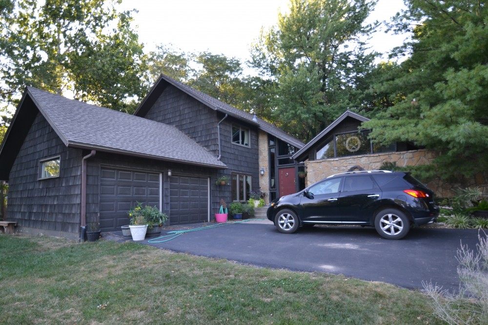 Photo By Johnson County Siding & Window Co.. Before & After Gallery