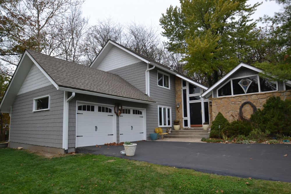 Photo By Johnson County Siding & Window Co.. Before & After Gallery