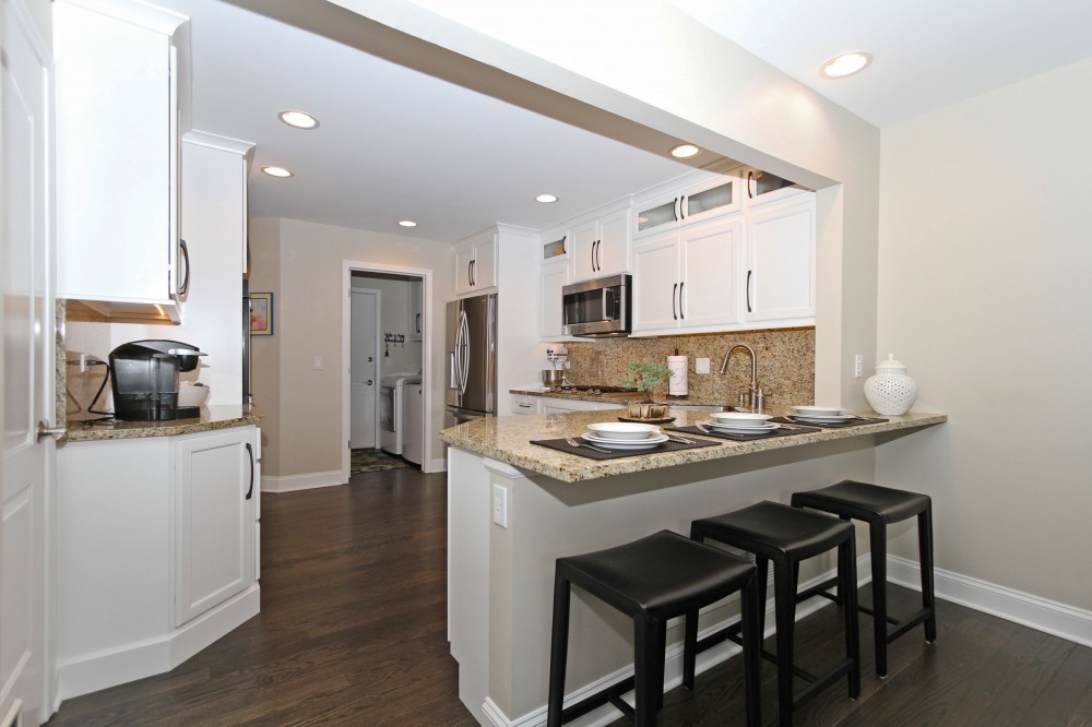 Photo By Rosseland Remodeling. Hoffman Estates Kitchen Remodeling