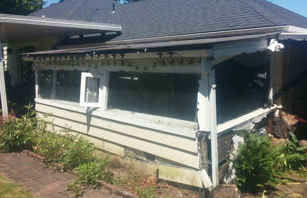 Photo By Oregon Demolition. Sunroom Demolition In Portland, OR 97211