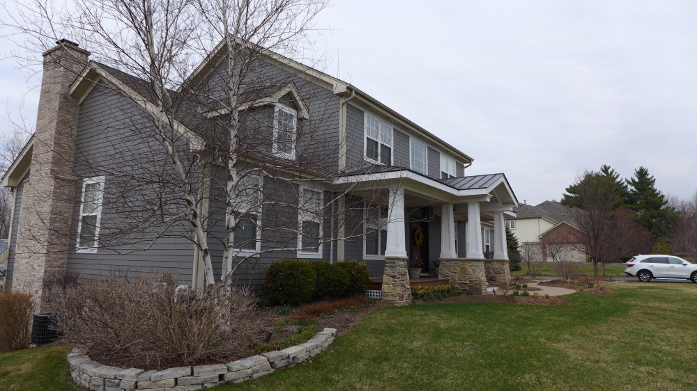 Photo By Erdmann Exterior Designs Ltd.. James Hardie Siding, Hawthorne Woods, IL 