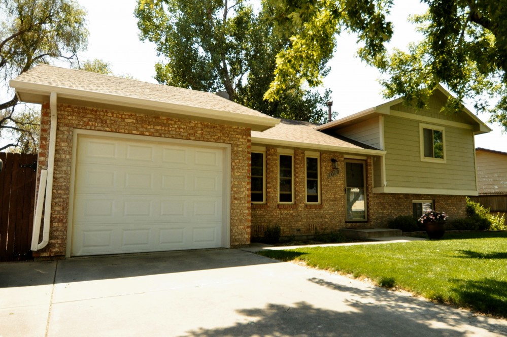 Photo By Northern Lights Exteriors. James Hardie Siding