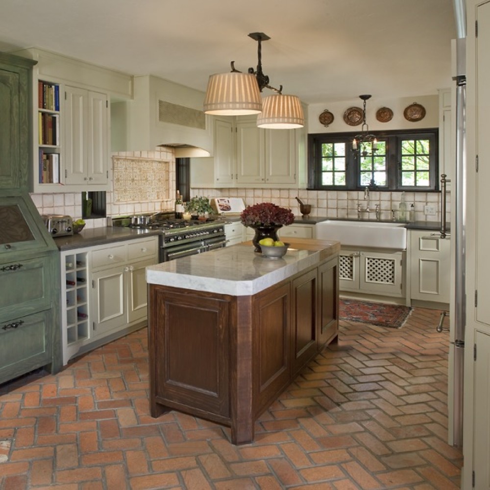 Photo By Provenance Builders. Shenandoah Remodel & Addition 