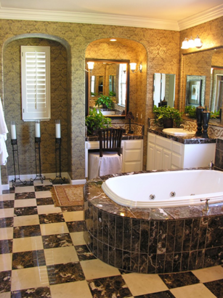 Photo By US Home Construction|Home Remodeling Specialists . Bathroom