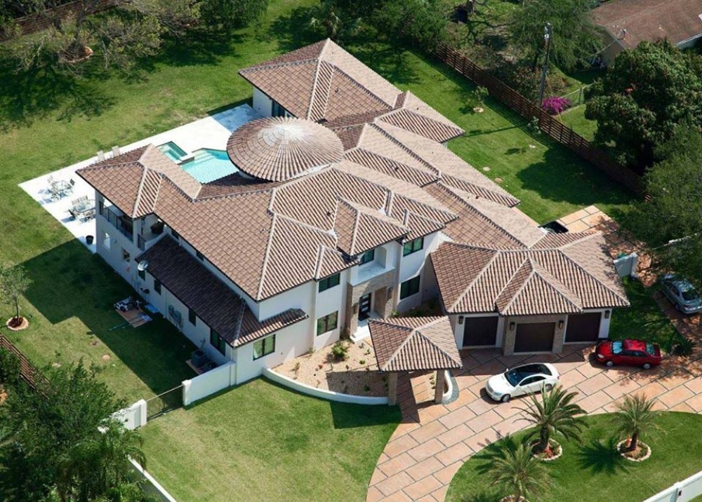 Photo By T&S Roofing Systems. T & S