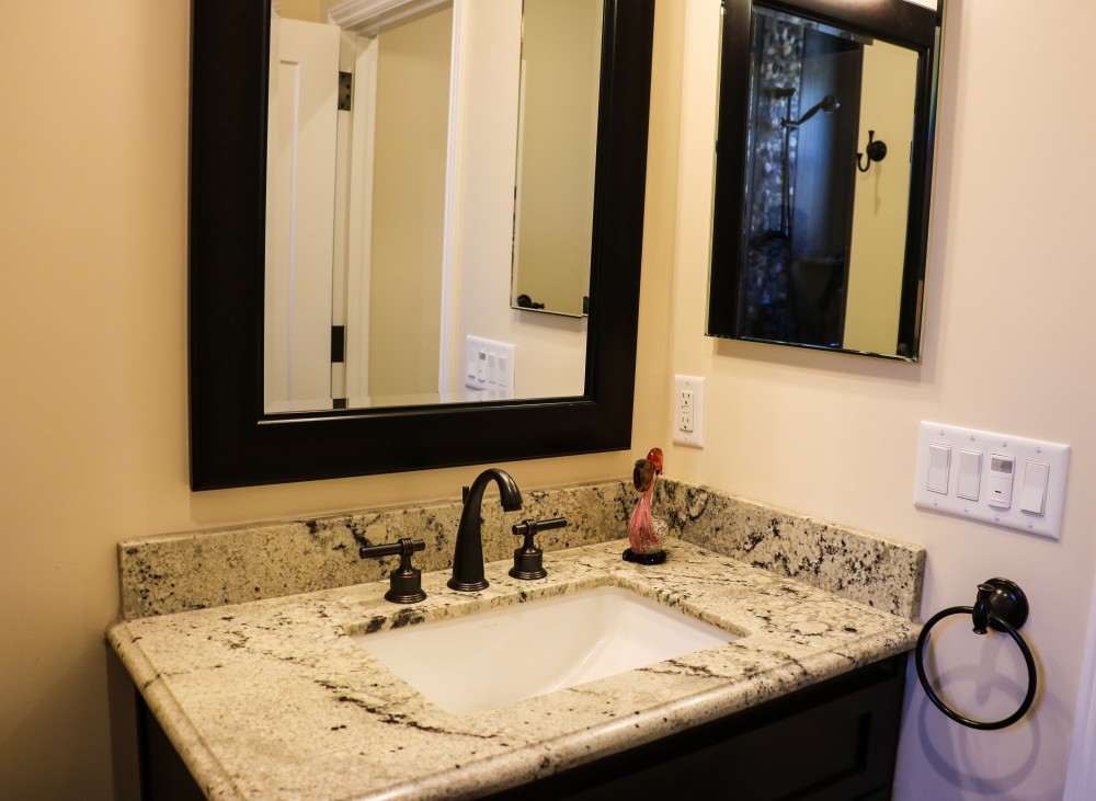 Photo By Jon R. Crase Construction, Inc.. Mountain View - Laundry Room Bathroom