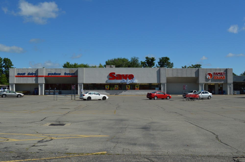 Photo By Lance Roofing & Siding Inc. 