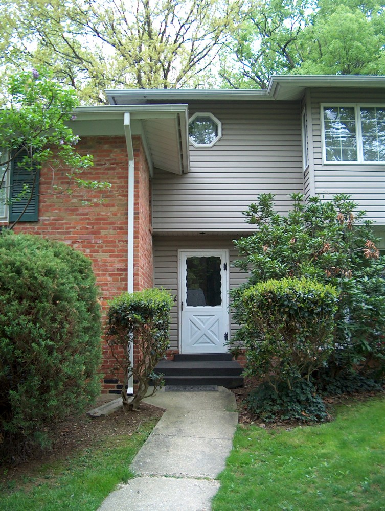 Photo By Houseworks Unlimited, Inc.. Craftsman Style Portico Addition Bethesda