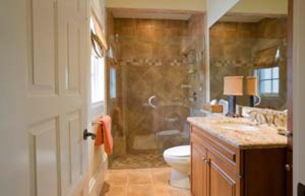 Photo By Omaha Remodeling Associates LLC. 