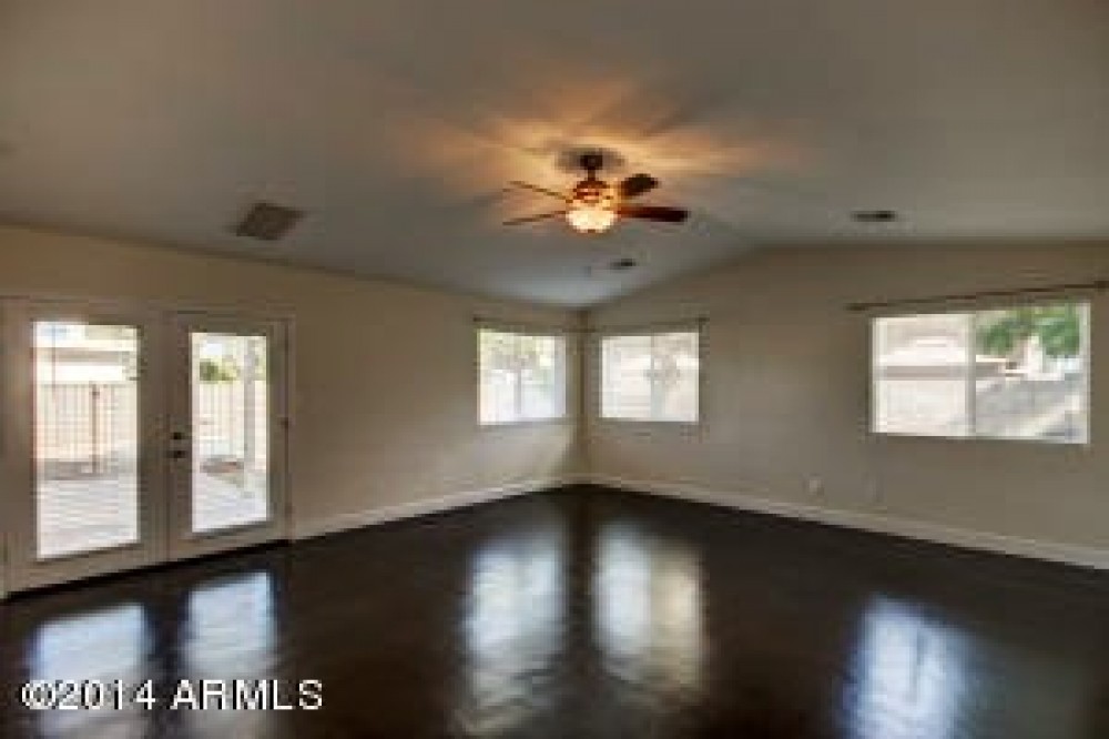 Photo By AEH Builders. AEH Builders