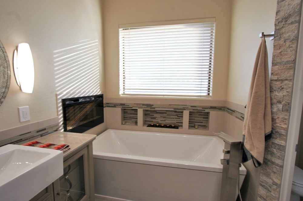 Photo By AEH Builders. AEH Builders